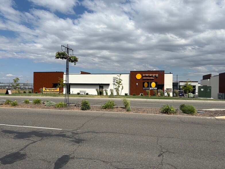 More Photos Of 2915 N 20th Ave, Pasco Office For Lease