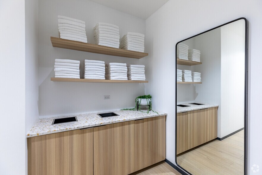 More Photos Of 451 A St, San Diego Office For Lease