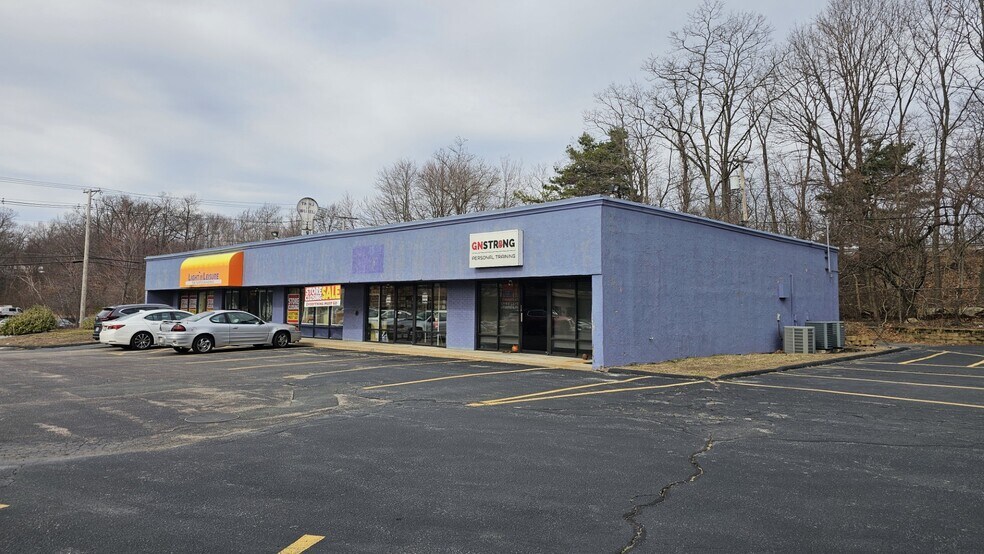 More Photos Of 380 E Main St, Milford Freestanding For Sale