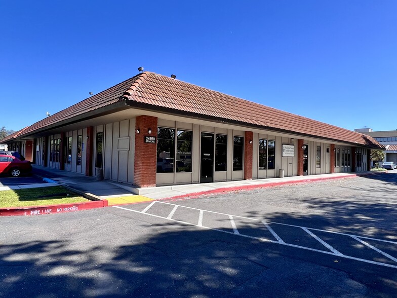 Primary Photo Of 38690 Stivers St, Fremont Medical For Lease