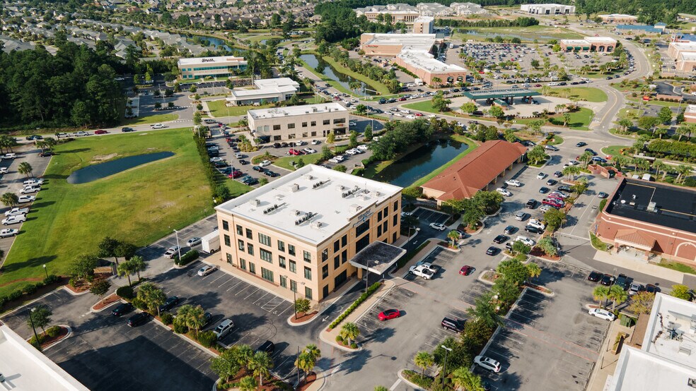 More Photos Of 509 Olde Waterford Way, Leland Office For Lease