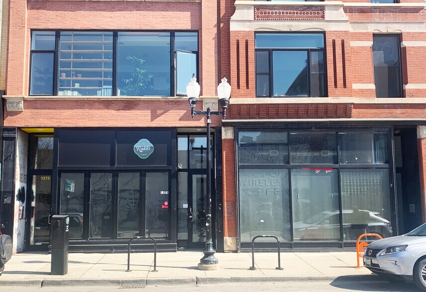 More Photos Of 1375-1373 N Milwaukee Ave, Chicago Storefront Retail Residential For Sale
