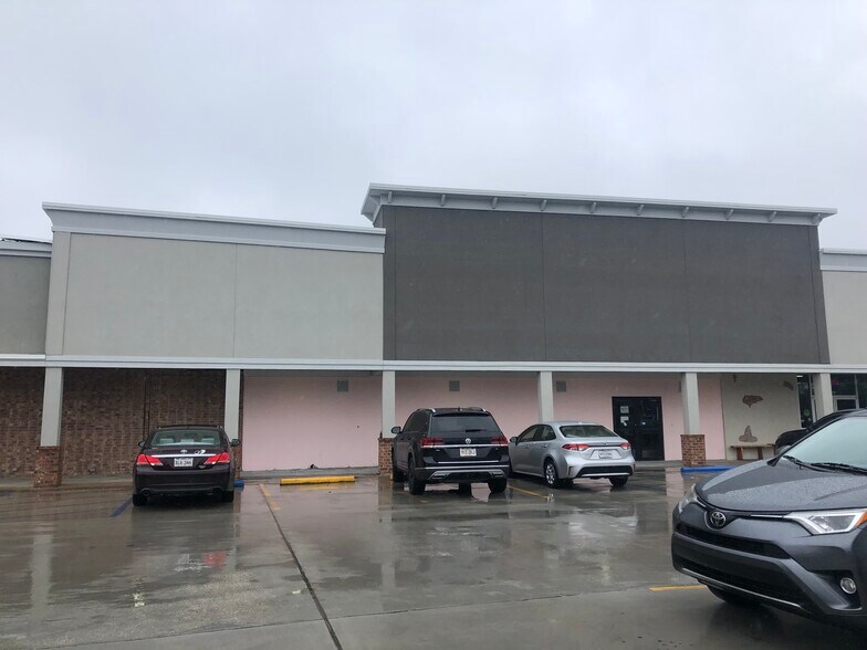 More Photos Of 7335-7373 Jefferson Hwy, Harahan Freestanding For Lease