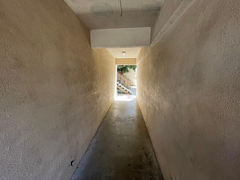 More Photos Of 5237 Cahuenga Blvd, North Hollywood Apartments For Sale