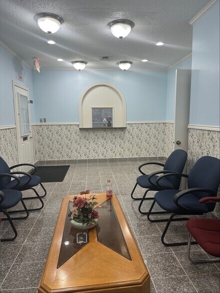 More Photos Of 8191 Southwest Fwy, Houston Medical For Sale