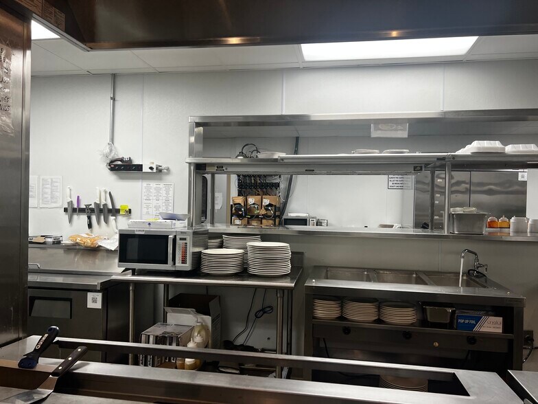 More Photos Of 2132 Sidney Baker St, Kerrville Land For Sale