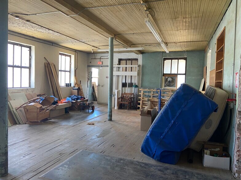 More Photos Of 325 E 2nd St, Merrill Distribution For Sale