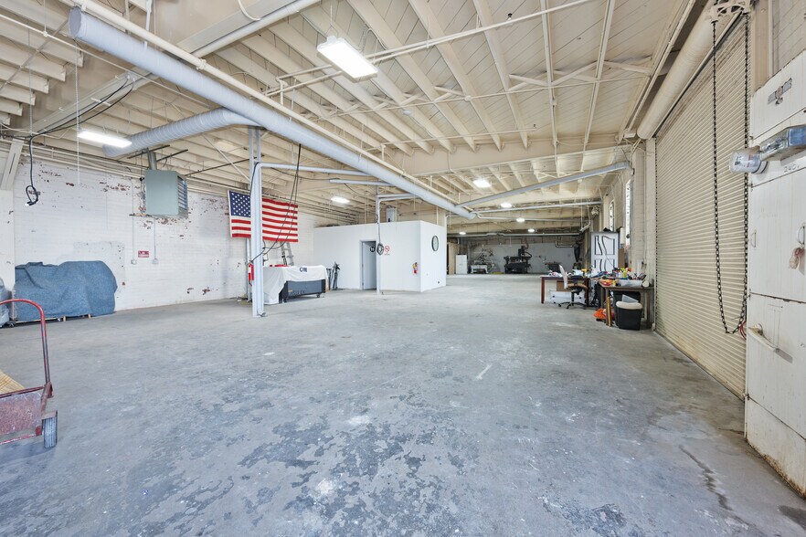 More Photos Of 729 Centinela Ave, Inglewood Industrial For Lease