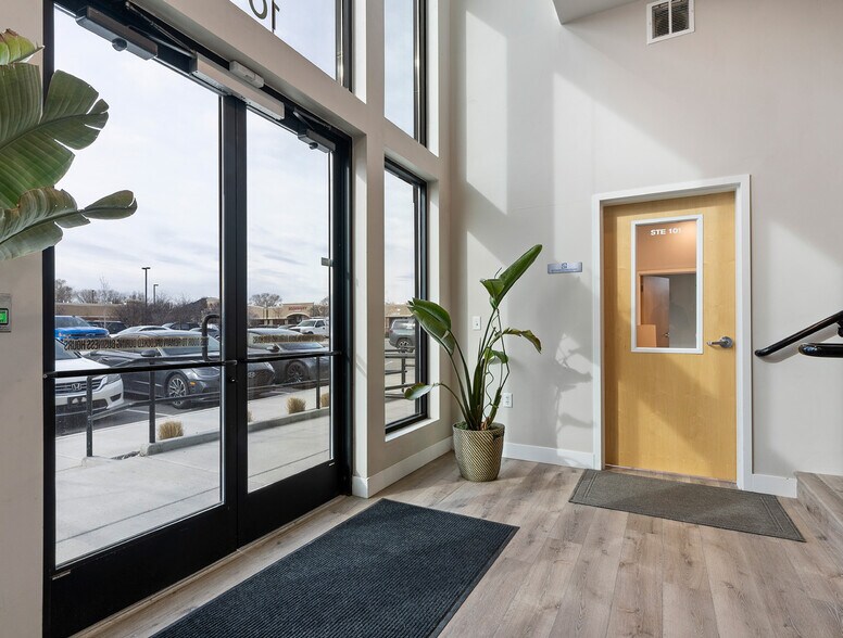 More Photos Of 10412 S 1055 W, South Jordan Office For Sale