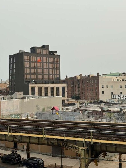 More Photos Of 314 Rutledge St, Brooklyn Office For Sale