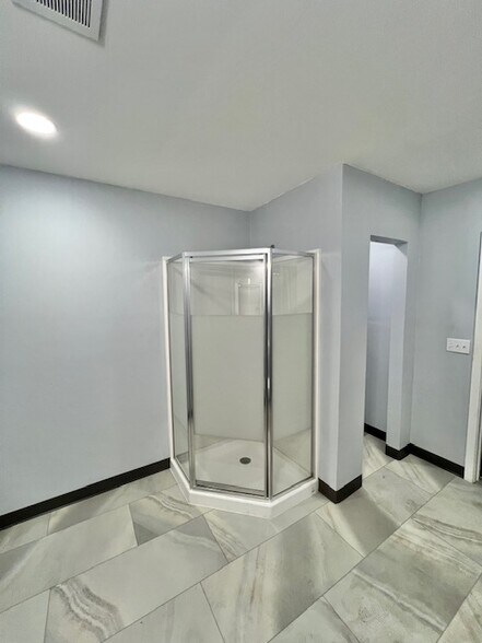 More Photos Of 2135 State Line Rd, Flomaton Warehouse For Sale