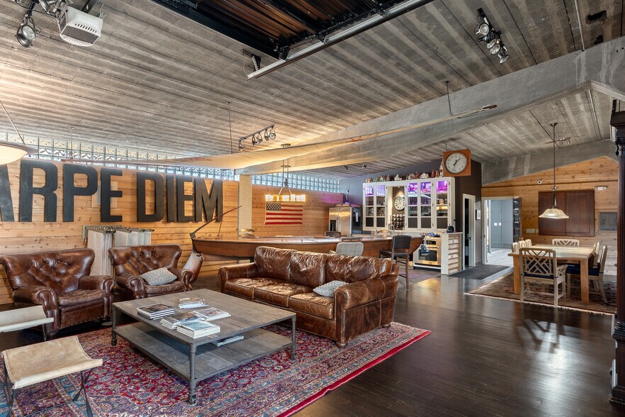 More Photos Of 12600 Triskett Rd, Cleveland Flex For Lease