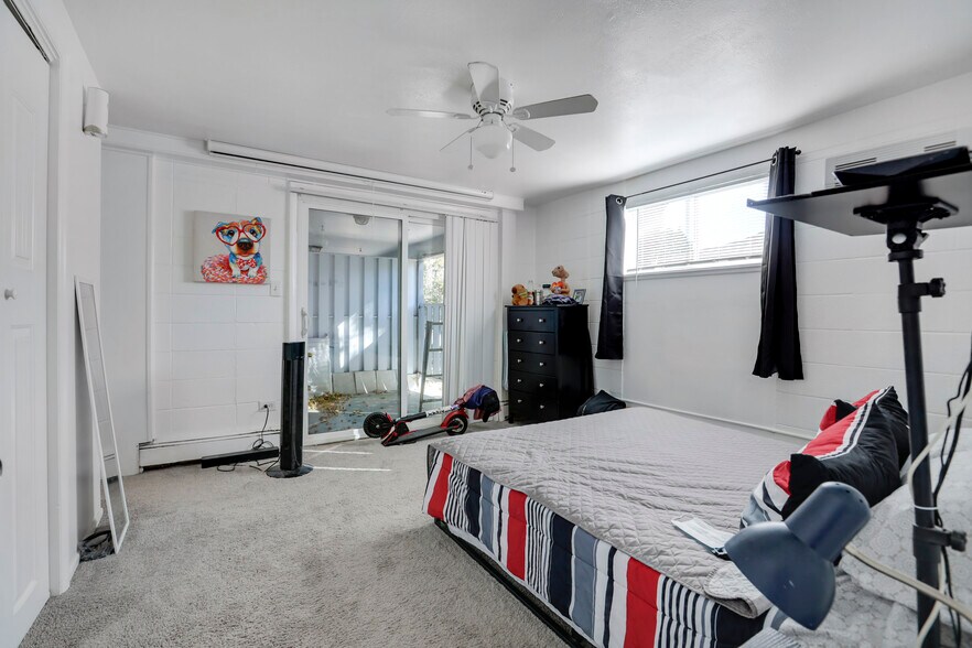 More Photos Of 1045 Balsam St, Lakewood Apartments For Sale