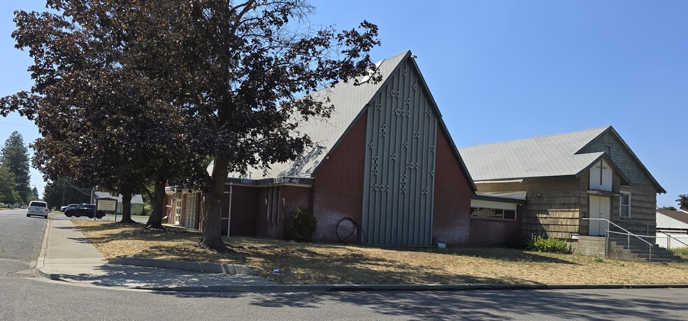 Primary Photo Of 5109 N Adams St, Spokane Office For Sale
