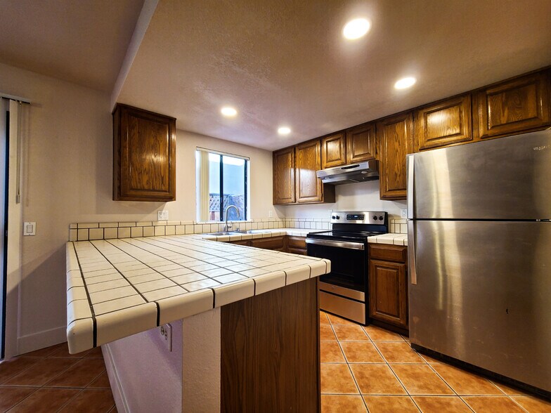 More Photos Of 4166 Monroe Ave, San Diego Apartments For Sale