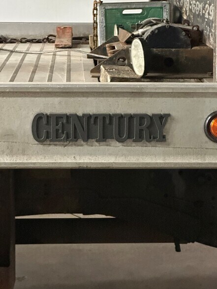 More Photos Of 325 1st St, Toledo Office For Sale