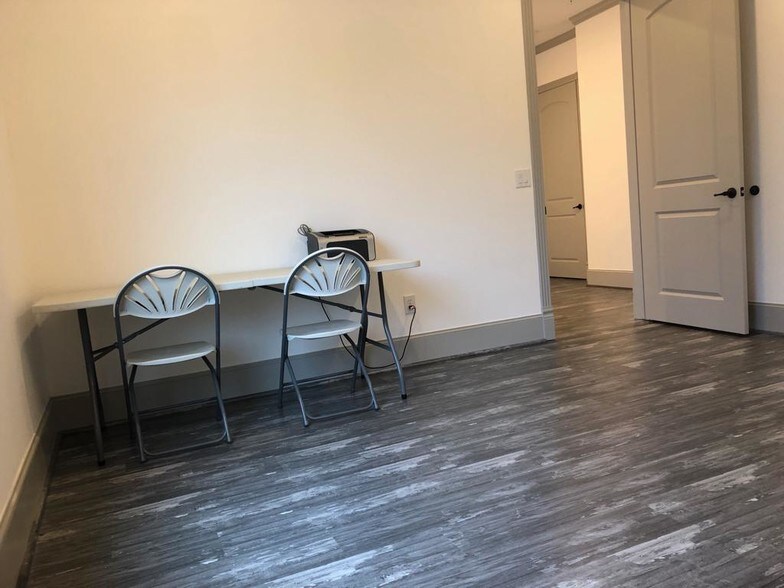 More Photos Of 250 Ed English Rd, Shenandoah Medical For Sale