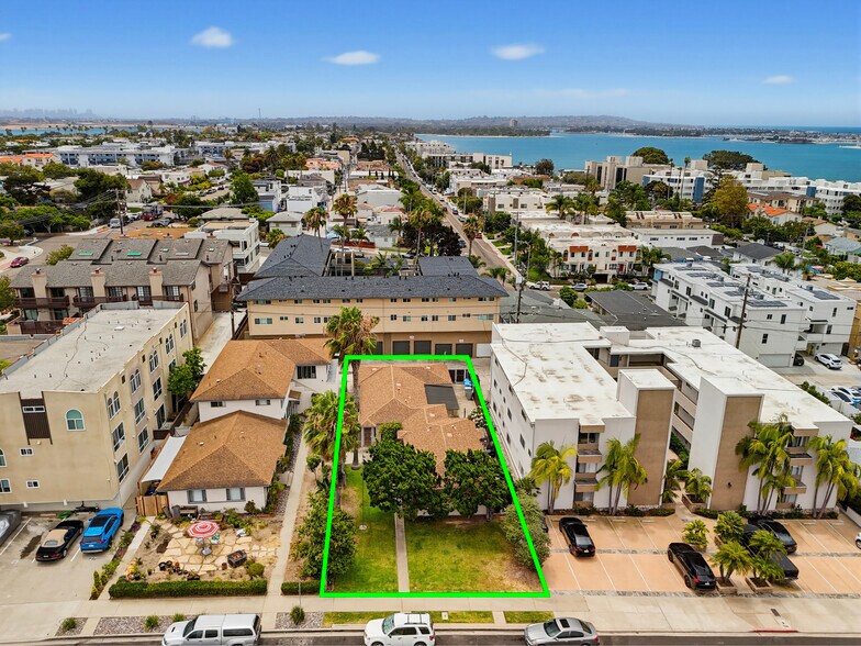 Primary Photo Of 1449 Oliver Ave, San Diego Multifamily For Sale
