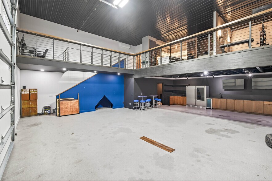 More Photos Of 3620 Arrowhead #2 Dr, Medina Industrial For Sale