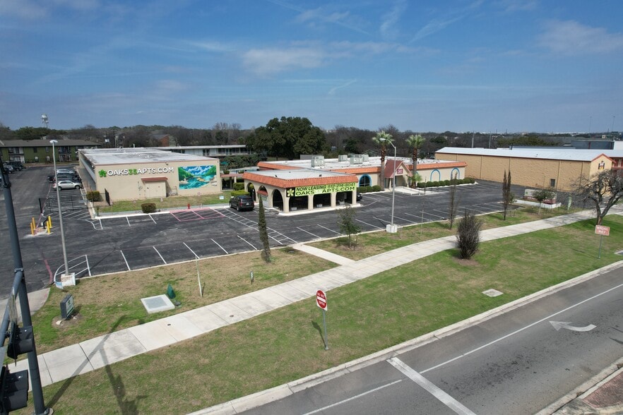 More Photos Of 1635 Aquarena Springs Dr, San Marcos Apartments For Lease