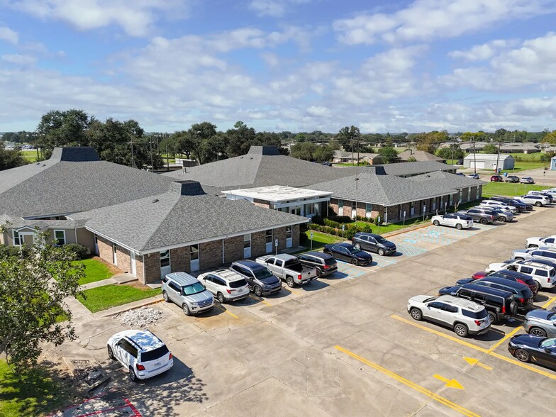 More Photos Of 1000 Plantation Rd, Thibodaux Office For Sale