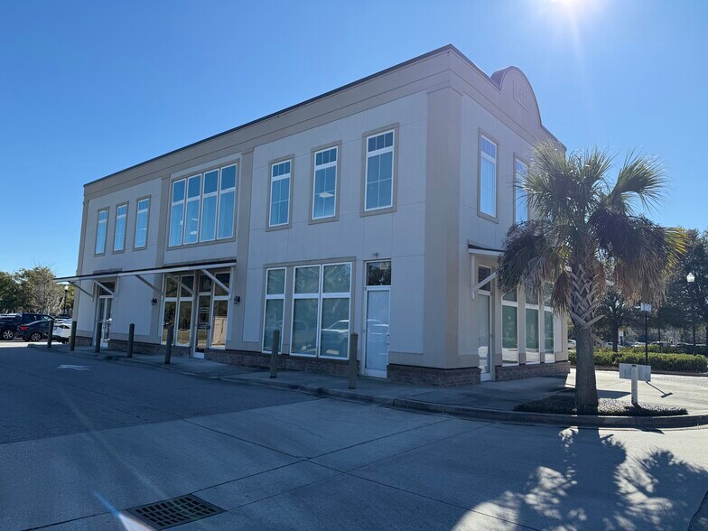 More Photos Of 1411 Queen St, Beaufort Office For Sale