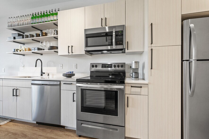 More Photos Of 2640 Nicollet Ave, Minneapolis Apartments For Sale
