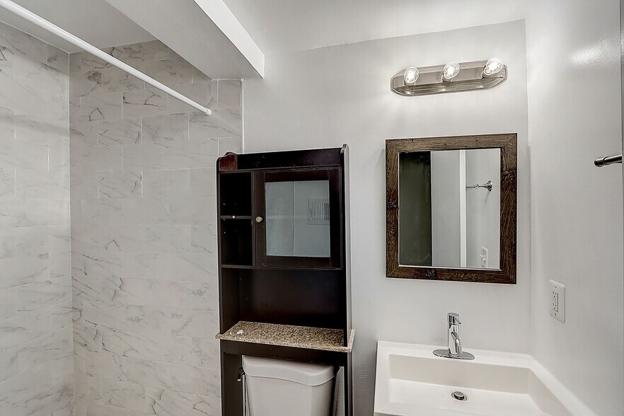 More Photos Of 872 Bellevue St SE, Washington Apartments For Sale