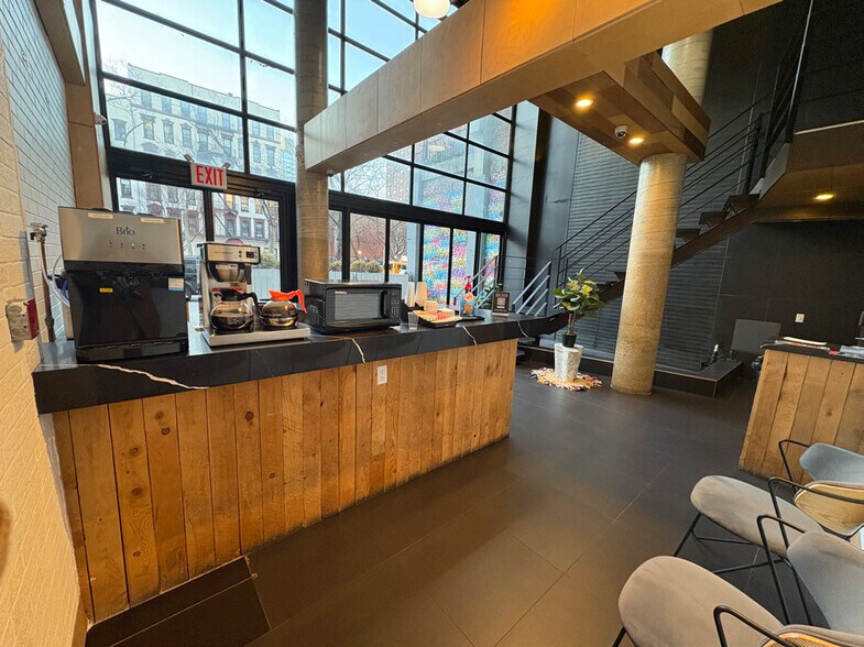 More Photos Of 163 Orchard St, New York Hotel For Lease