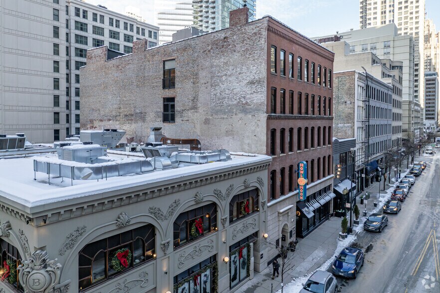 More Photos Of 26-30 W Hubbard St, Chicago Office For Lease