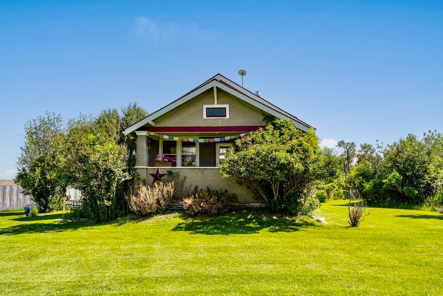 More Photos Of 76413 Gallatin Road, Gallatin Gateway Land For Sale