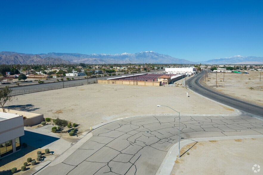 More Photos Of 82-553 Market St, Indio Warehouse For Lease