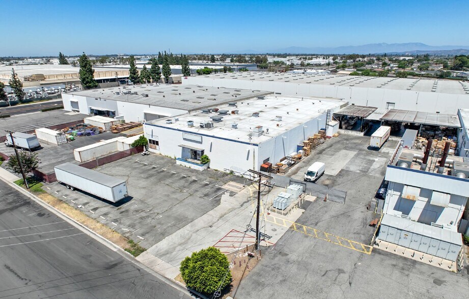 More Photos Of 14233-14263 Gannet St, Ln, La Mirada Warehouse For Lease