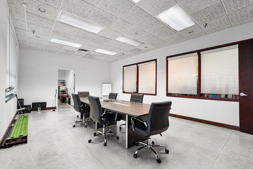 More Photos Of 9315 NW 112th Ave, Miami Warehouse For Sale