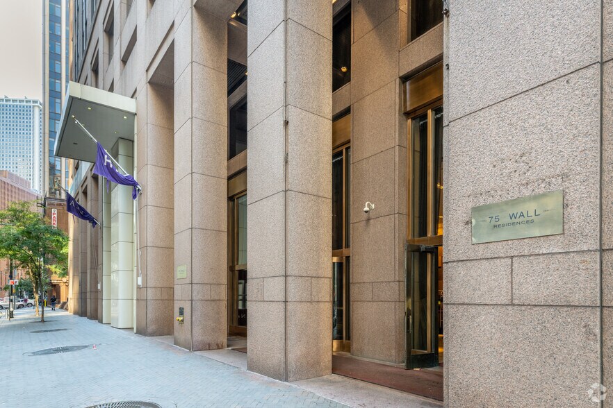 More Photos Of 75 Wall St, New York Hotel For Sale