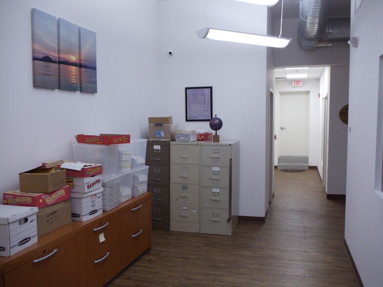 More Photos Of 72 Centre Ave, New Rochelle Storefront Retail Office For Sale