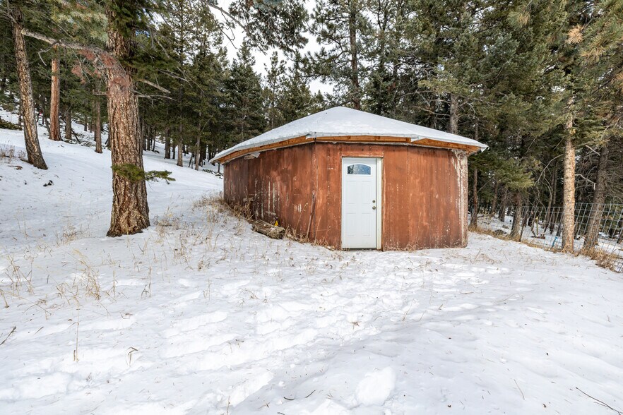 More Photos Of 8537 S Doubleheader Ranch Rd, Morrison Specialty For Sale