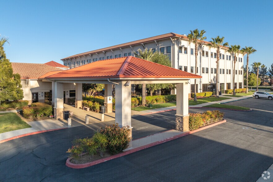 More Photos Of 81 S Highland Springs Ave, Beaumont Medical For Lease