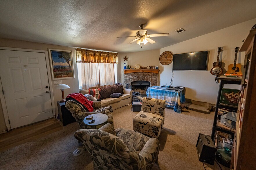 More Photos Of 5221 Hwy 68, Golden Valley Flex For Sale