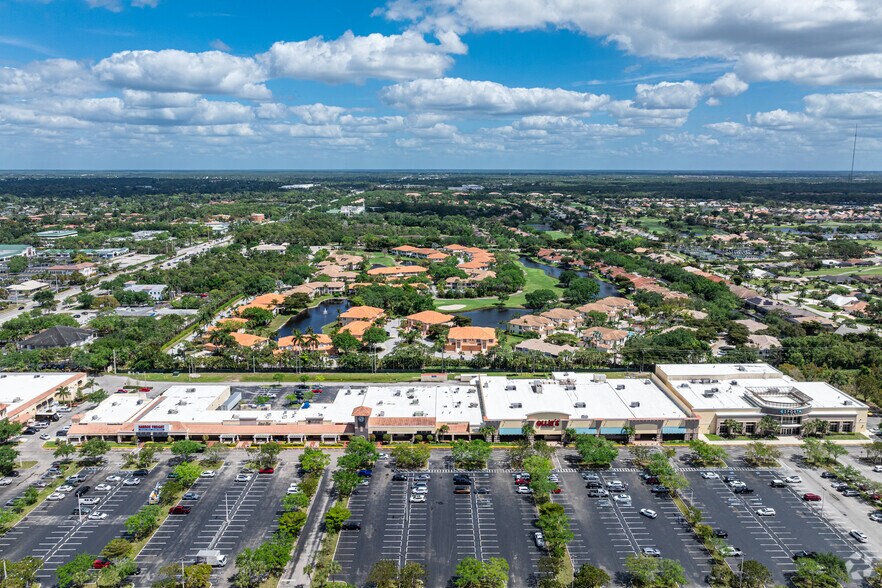 More Photos Of 8951 Bonita Beach Rd SE, Bonita Springs Restaurant For Lease