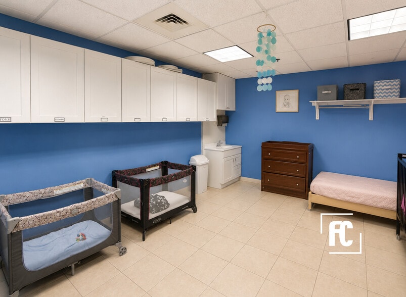 More Photos Of 310 SW Ocean Blvd, Stuart Medical For Sale
