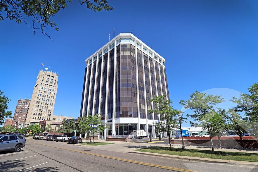 Primary Photo Of 100 E Michigan Ave, Jackson Medical For Sale