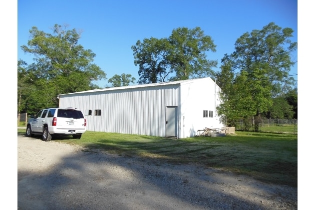 Primary Photo Of 17505 FM 1485, New Caney Warehouse For Lease