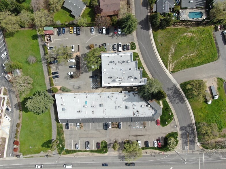 More Photos Of 3853 Taylor Rd, Loomis Unknown For Lease