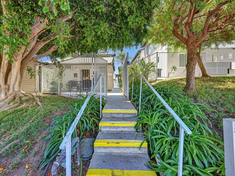 More Photos Of , Fallbrook Multifamily For Sale