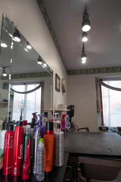 More Photos Of 208 2nd St SW, Carrollton Freestanding For Sale
