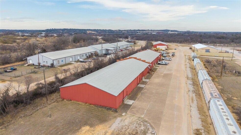 Primary Photo Of 1403 Blake Dr, Brownwood Warehouse For Sale