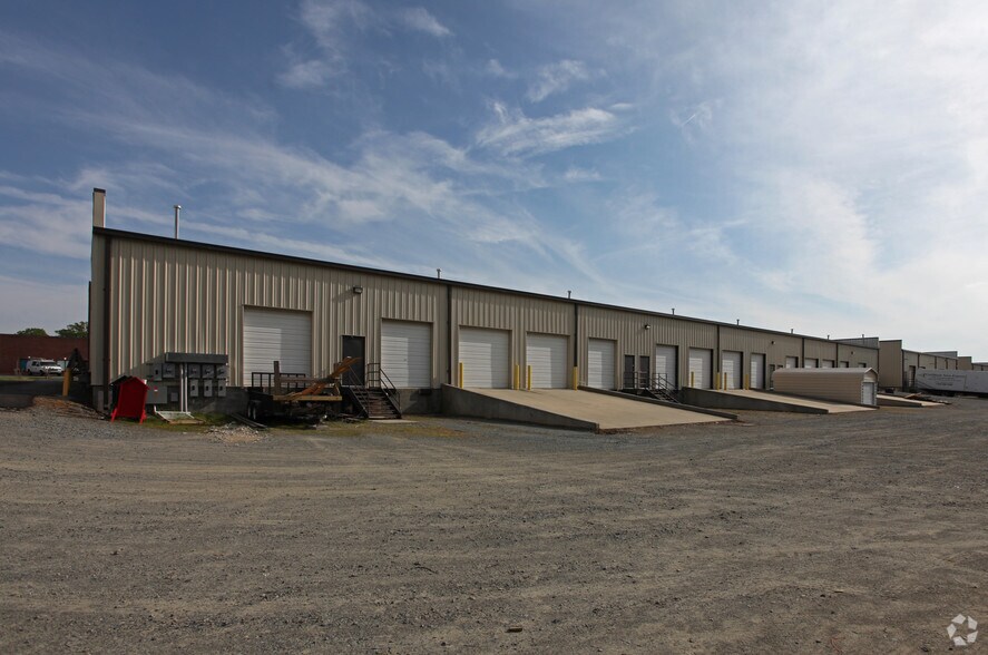 More Photos Of 1201 Technology Dr, Indian Trail Light Distribution For Lease