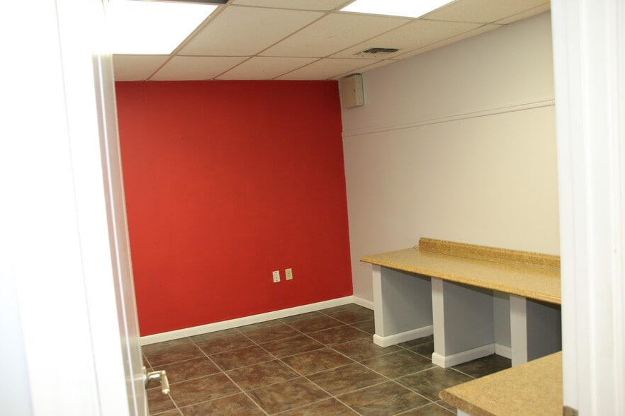 More Photos Of 1301 Beville Rd, Daytona Beach Medical For Sale
