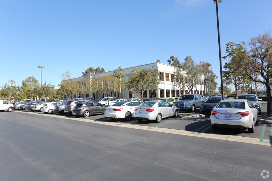 More Photos Of 5211 California Ave, Irvine Office For Sale